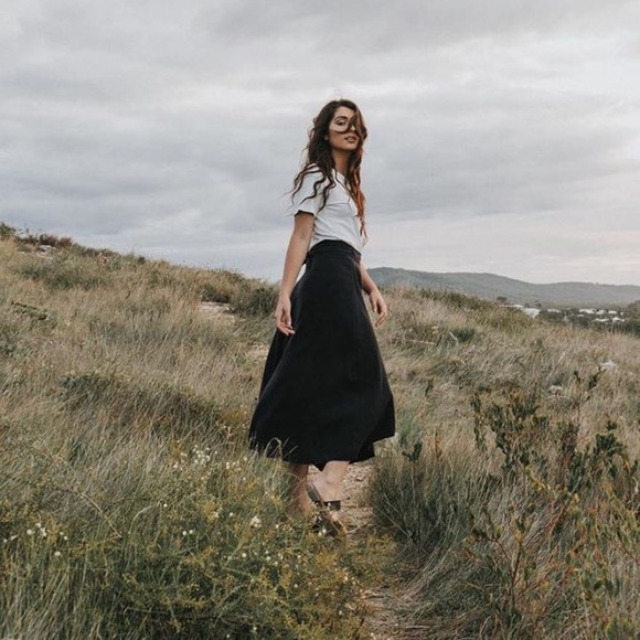 NWT Eco Friendly Tasi Travels Tencel Wrap Dress 🌿 - Picture 2 of 4